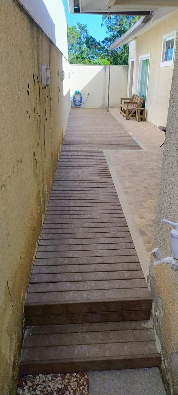 Corredor com EcoDeck instalado